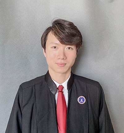 张格律师